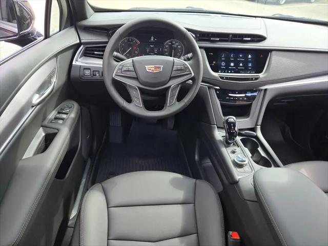2025 Cadillac XT5 AWD Luxury