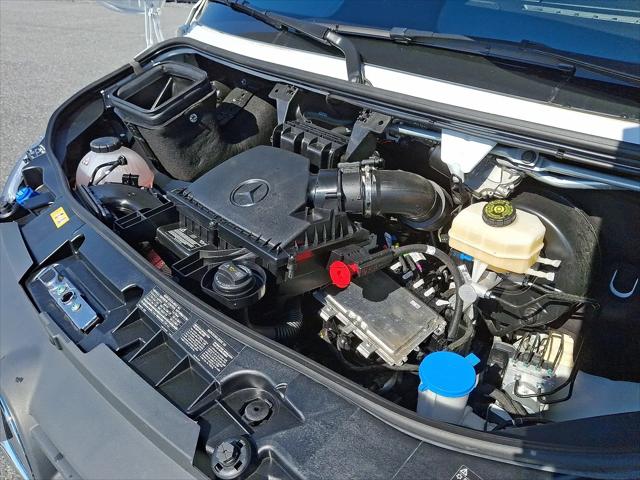 2025 Mercedes-Benz Sprinter 2500 Standard Roof 4-Cyl Diesel
