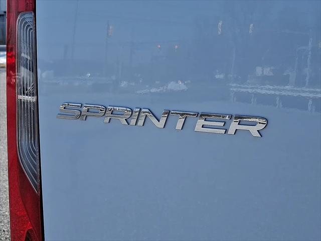 2025 Mercedes-Benz Sprinter 2500 Standard Roof 4-Cyl Diesel