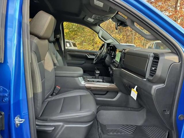 2026 Chevrolet Silverado 1500 4WD Double Cab Standard Bed LT