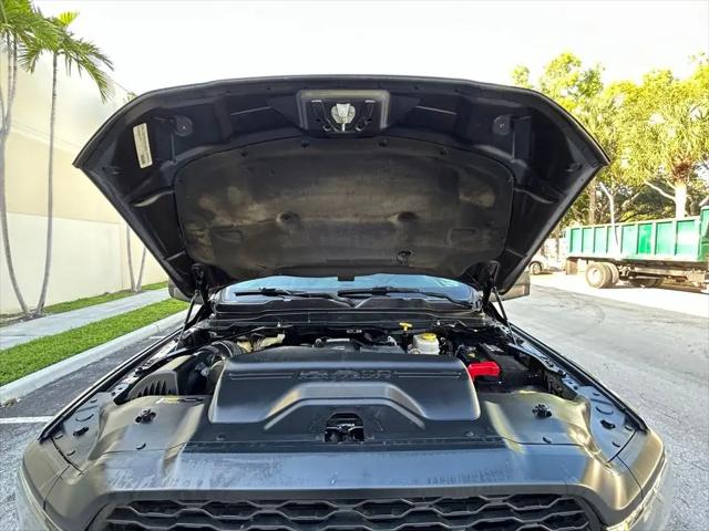 2023 Ram 3500 Tradesman/SLT/Laramie/Limited