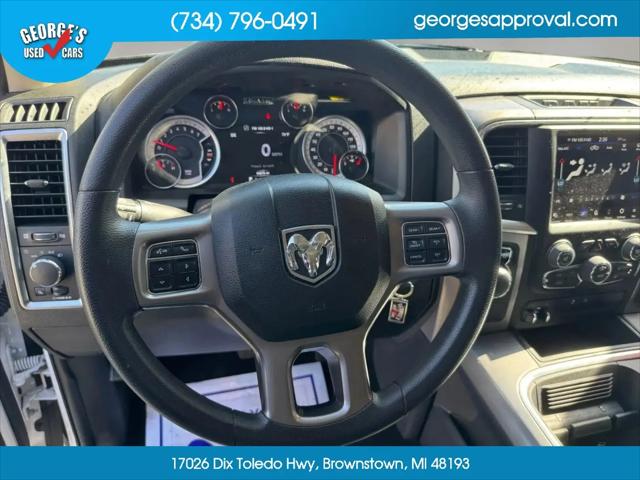 2023 Ram 1500 Classic SLT Crew Cab 4x2 5'7" Box