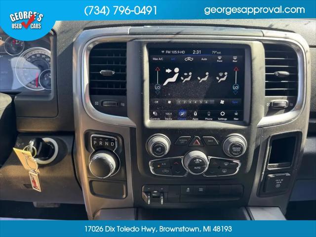 2023 Ram 1500 Classic SLT Crew Cab 4x2 5'7" Box