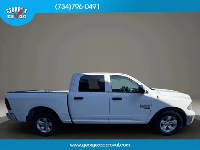 2023 Ram 1500 Classic SLT Crew Cab 4x2 5'7" Box