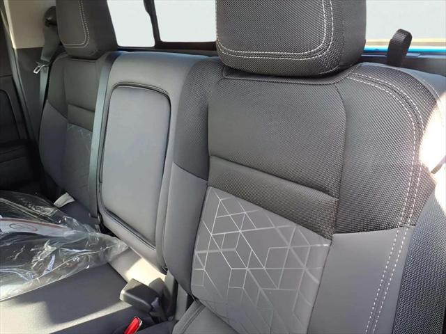 2026 Nissan Frontier Crew Cab SV 4x2