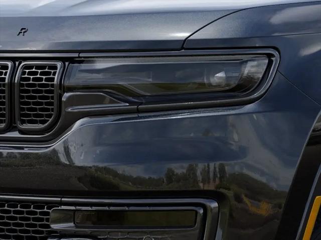 2025 Jeep Wagoneer Series II Carbide 4x4