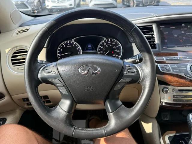 2019 INFINITI QX60 LUXE