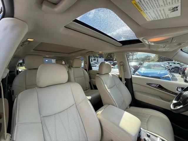 2019 INFINITI QX60 LUXE