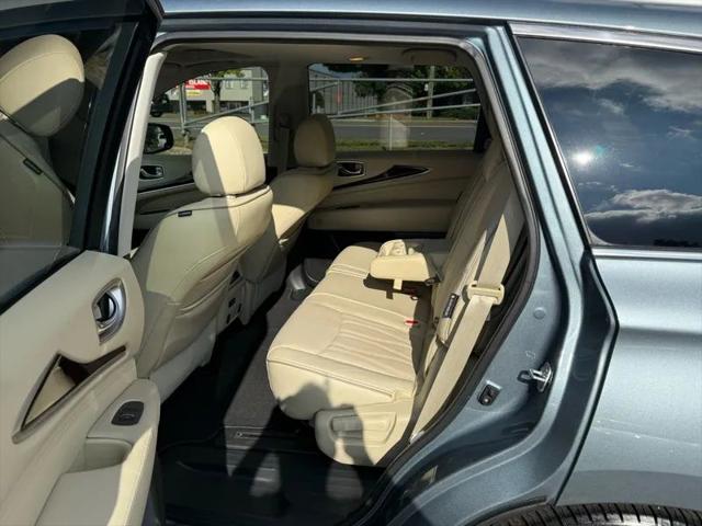 2019 INFINITI QX60 LUXE