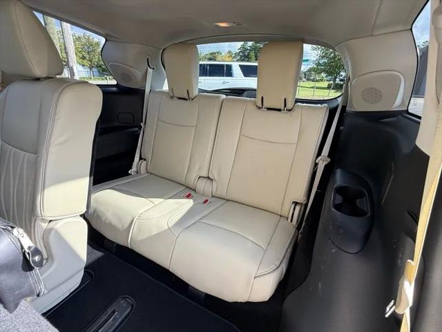 2019 INFINITI QX60 LUXE