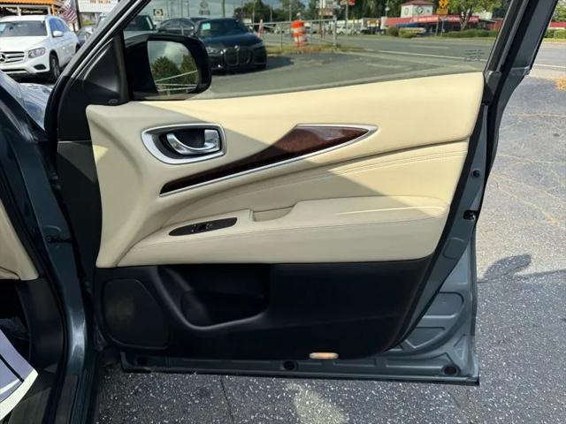 2019 INFINITI QX60 LUXE