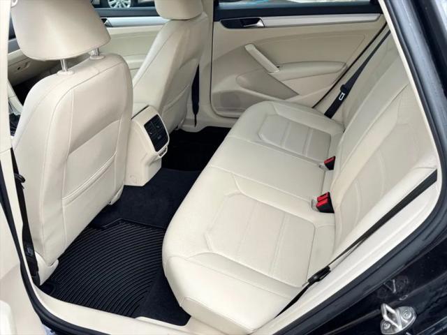 2019 Volkswagen Passat 2.0T Wolfsburg Edition