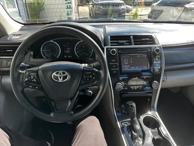 2016 Toyota Camry XLE