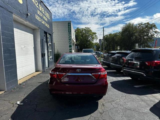 2016 Toyota Camry XLE