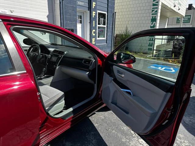 2016 Toyota Camry XLE