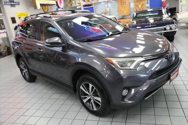 2017 Toyota RAV4 XLE