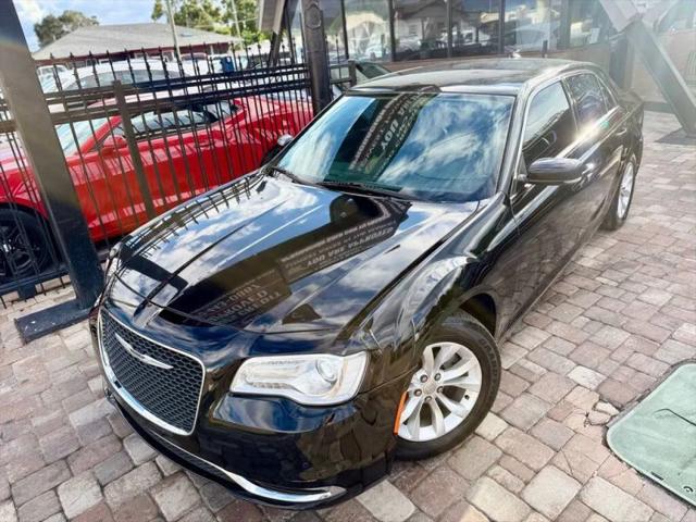2015 Chrysler 300 Limited