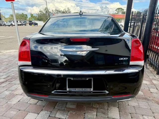 2015 Chrysler 300 Limited