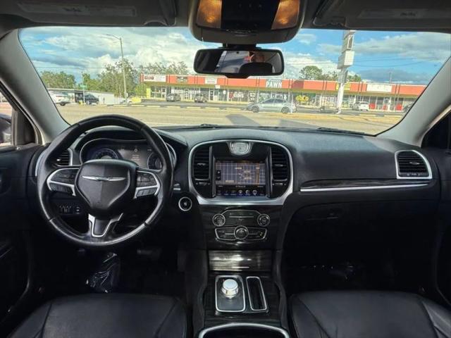 2015 Chrysler 300 Limited