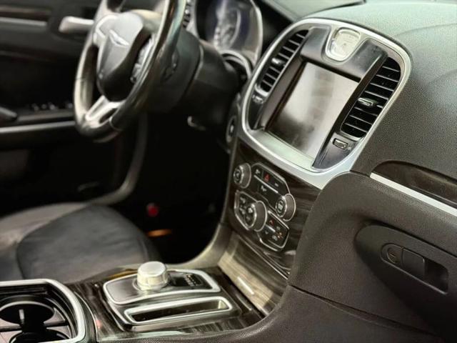 2015 Chrysler 300 Limited
