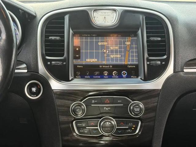 2015 Chrysler 300 Limited