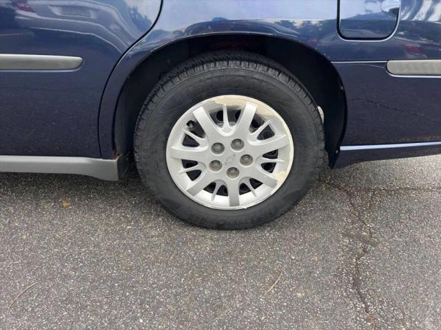 2002 Chevrolet Impala Base