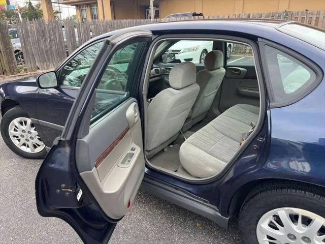 2002 Chevrolet Impala Base