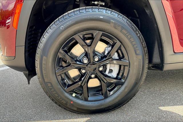 New 2025 Jeep Grand Cherokee L For Sale in Millington, TN