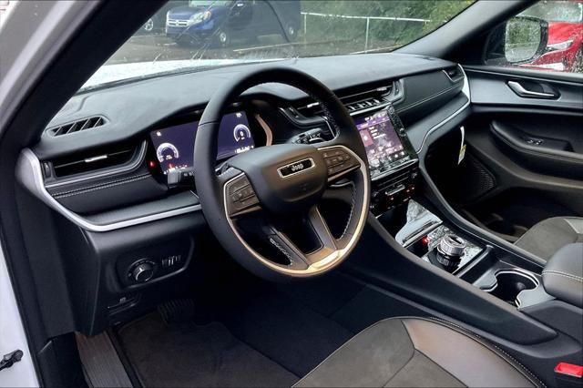 New 2025 Jeep Grand Cherokee L For Sale in Millington, TN