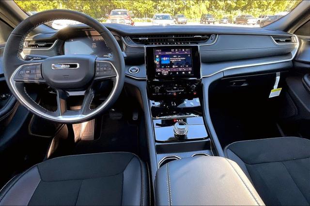 New 2025 Jeep Grand Cherokee L For Sale in Millington, TN