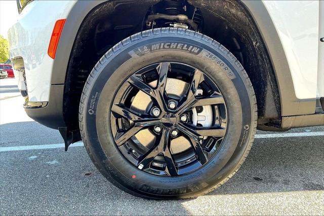 New 2025 Jeep Grand Cherokee L For Sale in Millington, TN