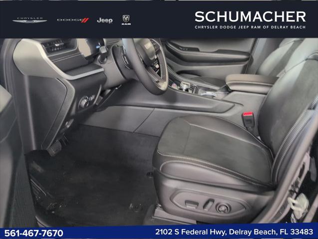 2025 Jeep Grand Cherokee L Altitude X 4x2