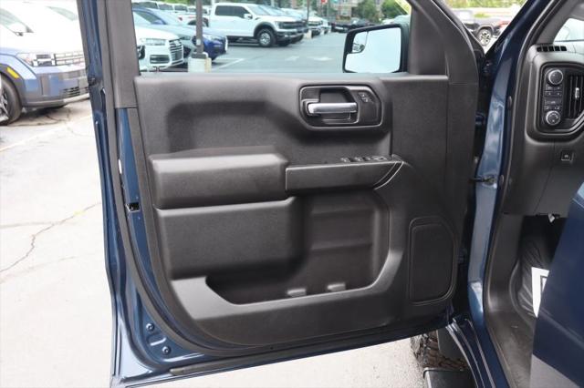 2021 Chevrolet Silverado 1500 4WD Crew Cab Short Bed Custom Trail Boss