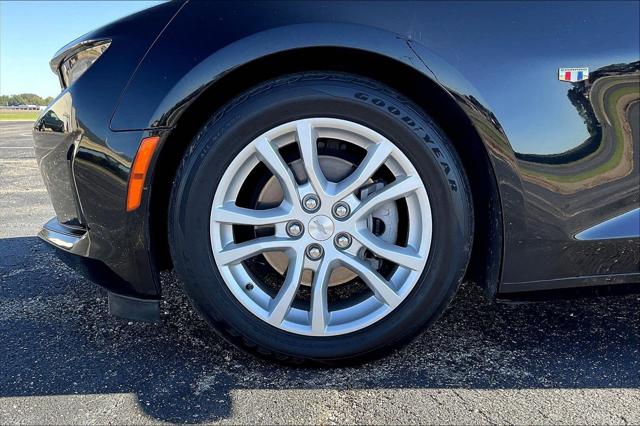 Used 2021 Chevrolet Camaro For Sale in Olive Branch, MS