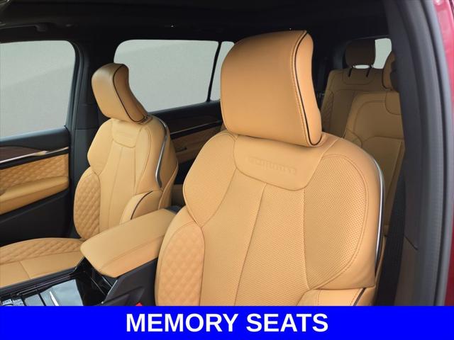 2025 Jeep Grand Cherokee L Summit 4x4