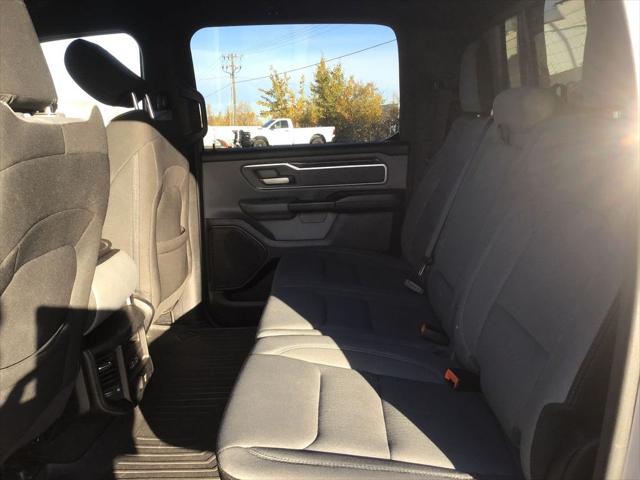 2022 Ram 1500 Big Horn Crew Cab 4x4 6'4" Box