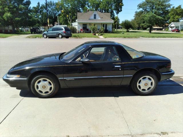 1991 Buick Reatta Base 2dr Coupe