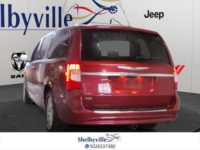 2015 Chrysler Town and Country Touring 2015 Chrysler Town and Country Touring