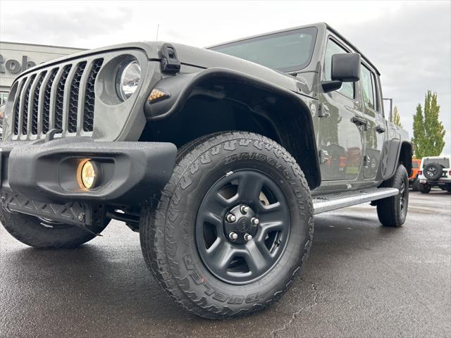 2021 Jeep Gladiator Sport 4x4 2021 Jeep Gladiator Sport 4x4