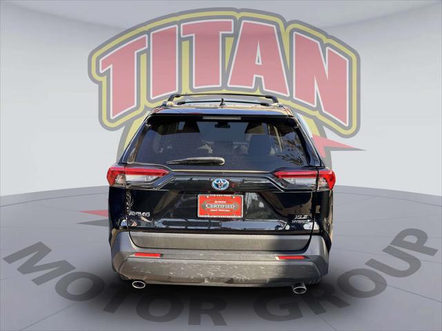 2022 Toyota RAV4 Hybrid XLE [2]