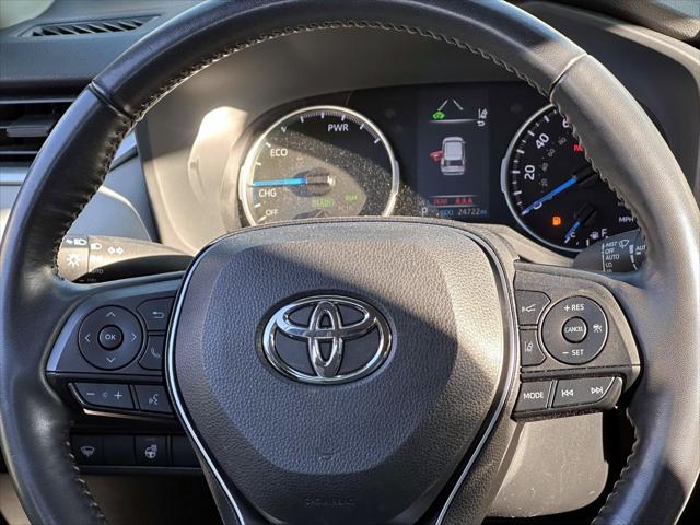 2022 Toyota RAV4 Hybrid XLE [16]