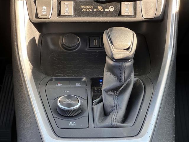 2022 Toyota RAV4 Hybrid XLE [17]