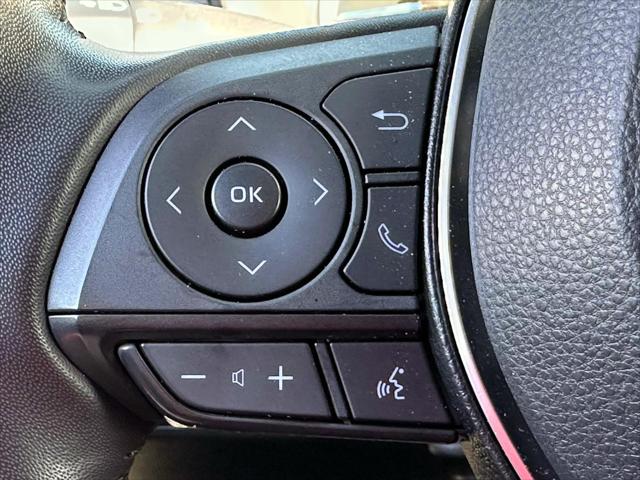 2022 Toyota RAV4 Hybrid XLE [20]