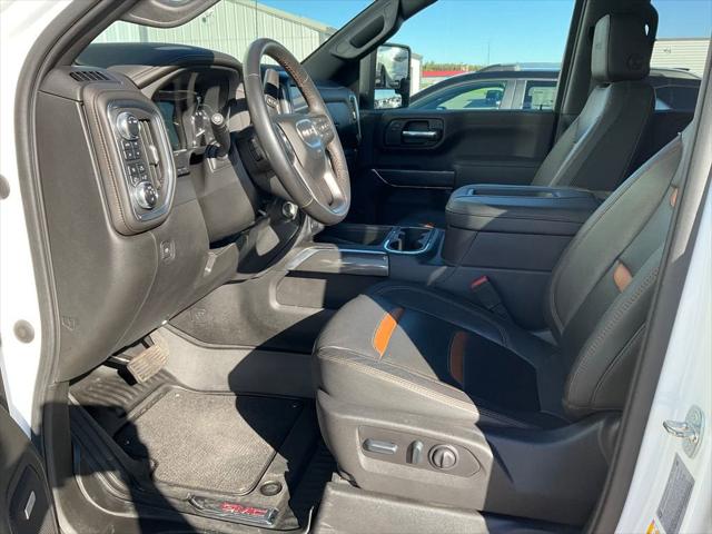 2022 GMC Sierra 3500HD 4WD Crew Cab Standard Bed AT4 2022 GMC Sierra 3500HD 4WD Crew Cab Standard Bed AT4