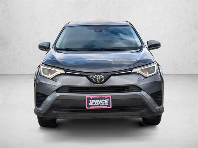2017 Toyota RAV4 LE 2017 Toyota RAV4 LE