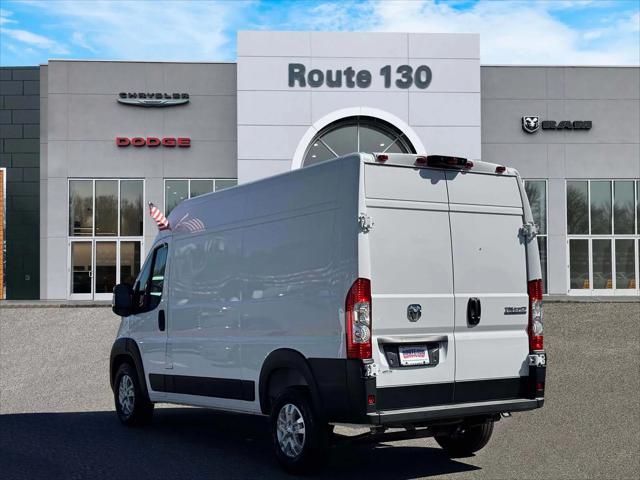 2025 RAM ProMaster 1500 Cargo Van SLT High Roof 136 WB