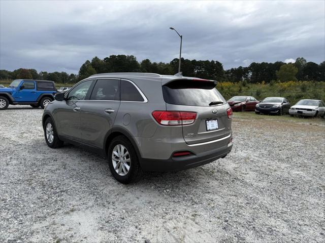2018 Kia Sorento 2.4L LX 2018 Kia Sorento 2.4L LX