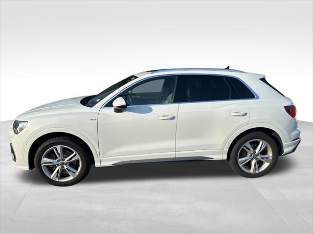 2020 Audi Q3 Premium Plus 45 TFSI S line quattro Tiptronic