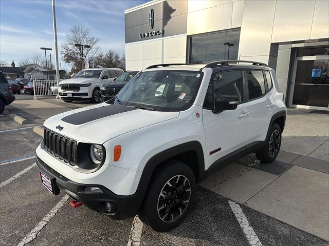 2023 Jeep Renegade Trailhawk 4x4