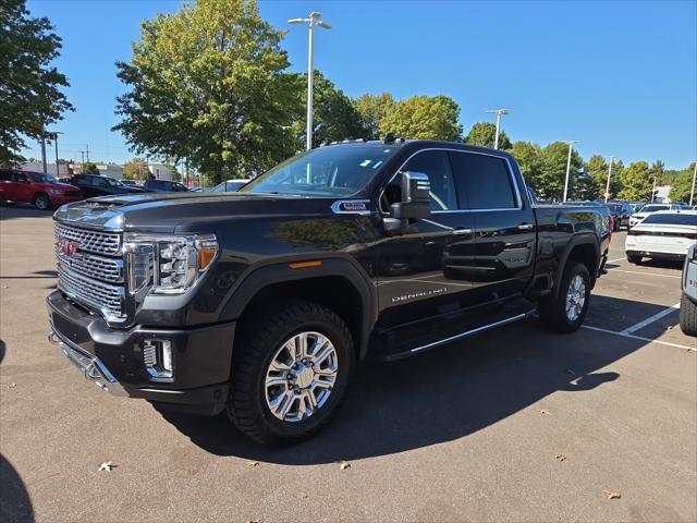 2020 GMC Sierra 2500HD 4WD Crew Cab Standard Bed Denali